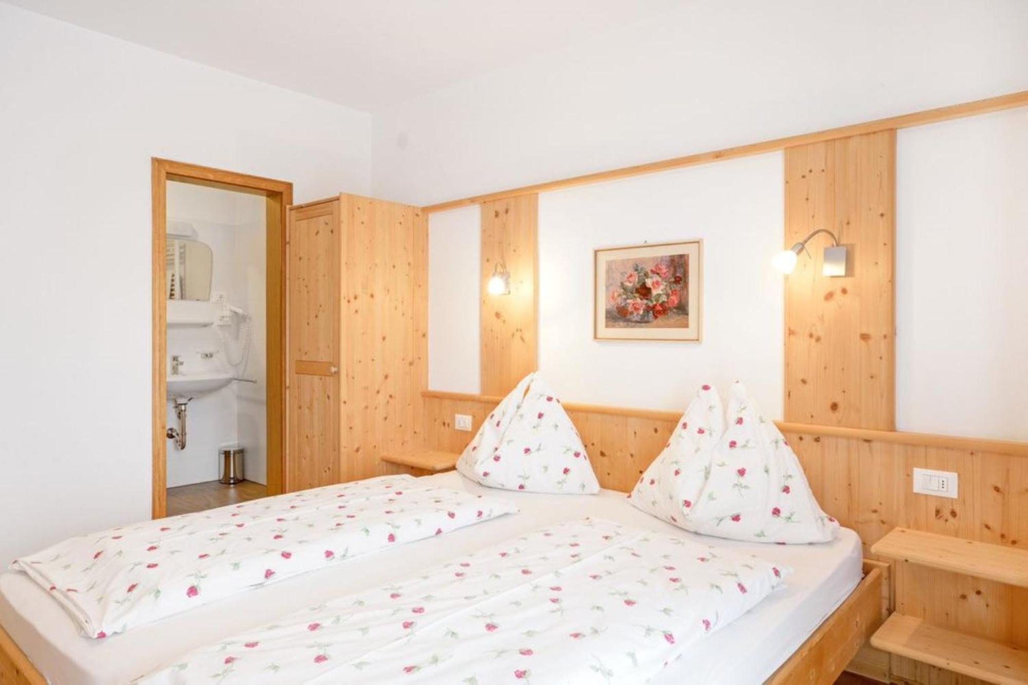 Residence Kruma Olang 外观 照片